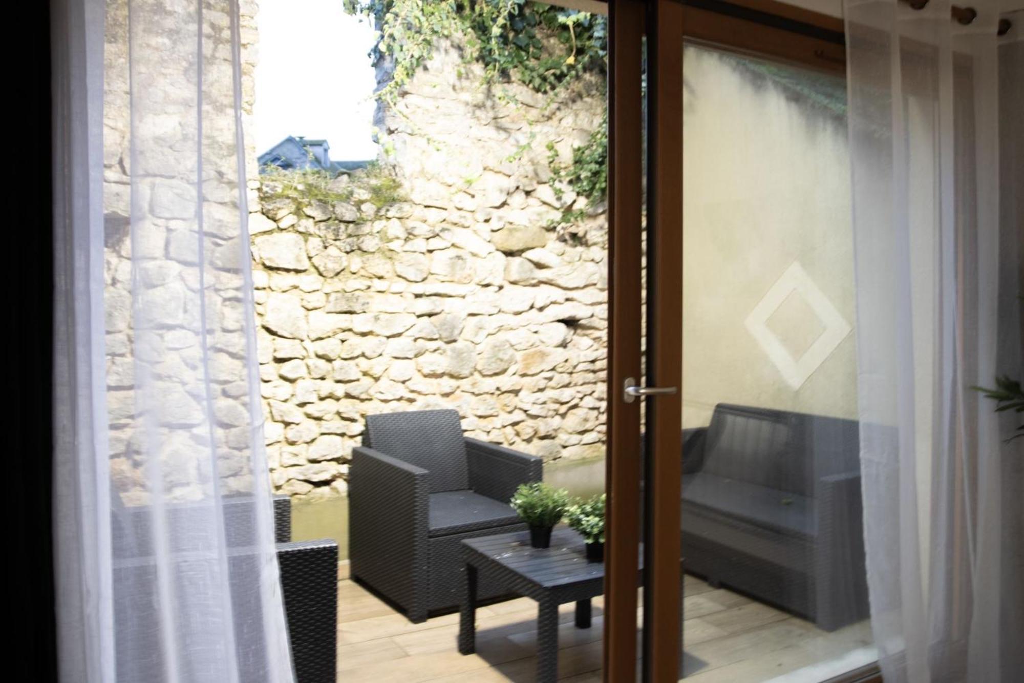 Muraille Du Chateau Avec Jacuzzi Немур Екстериор снимка